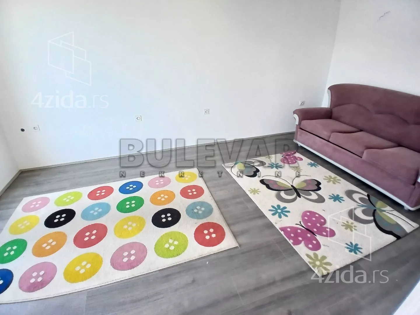 Lokal | 4zida