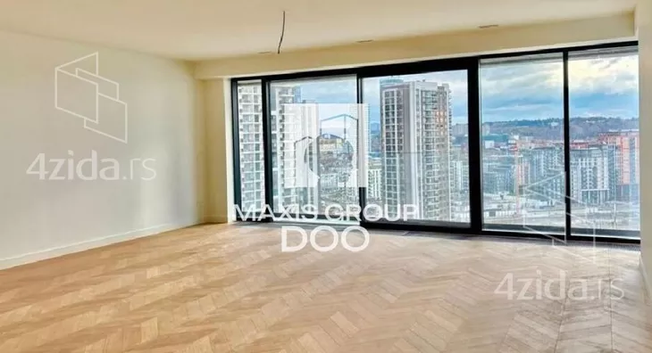 Četvoroiposoban stan | 4zida