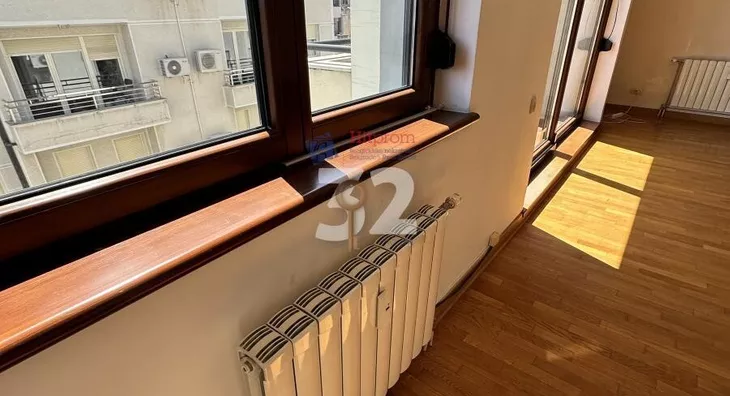 Četvoroiposoban stan | 4zida