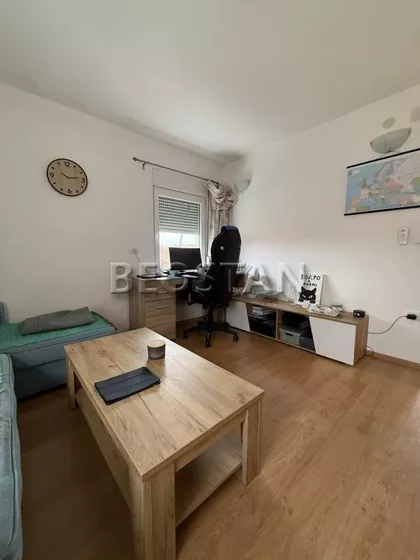 Tomasa Mana | 4zida.rs