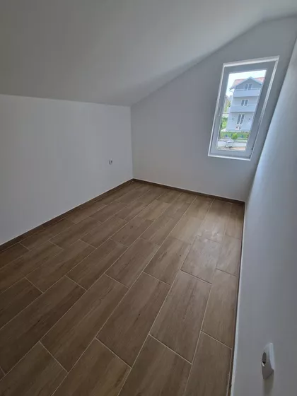 Učitelja Bore Jovanovića 6 | 4zida.rs