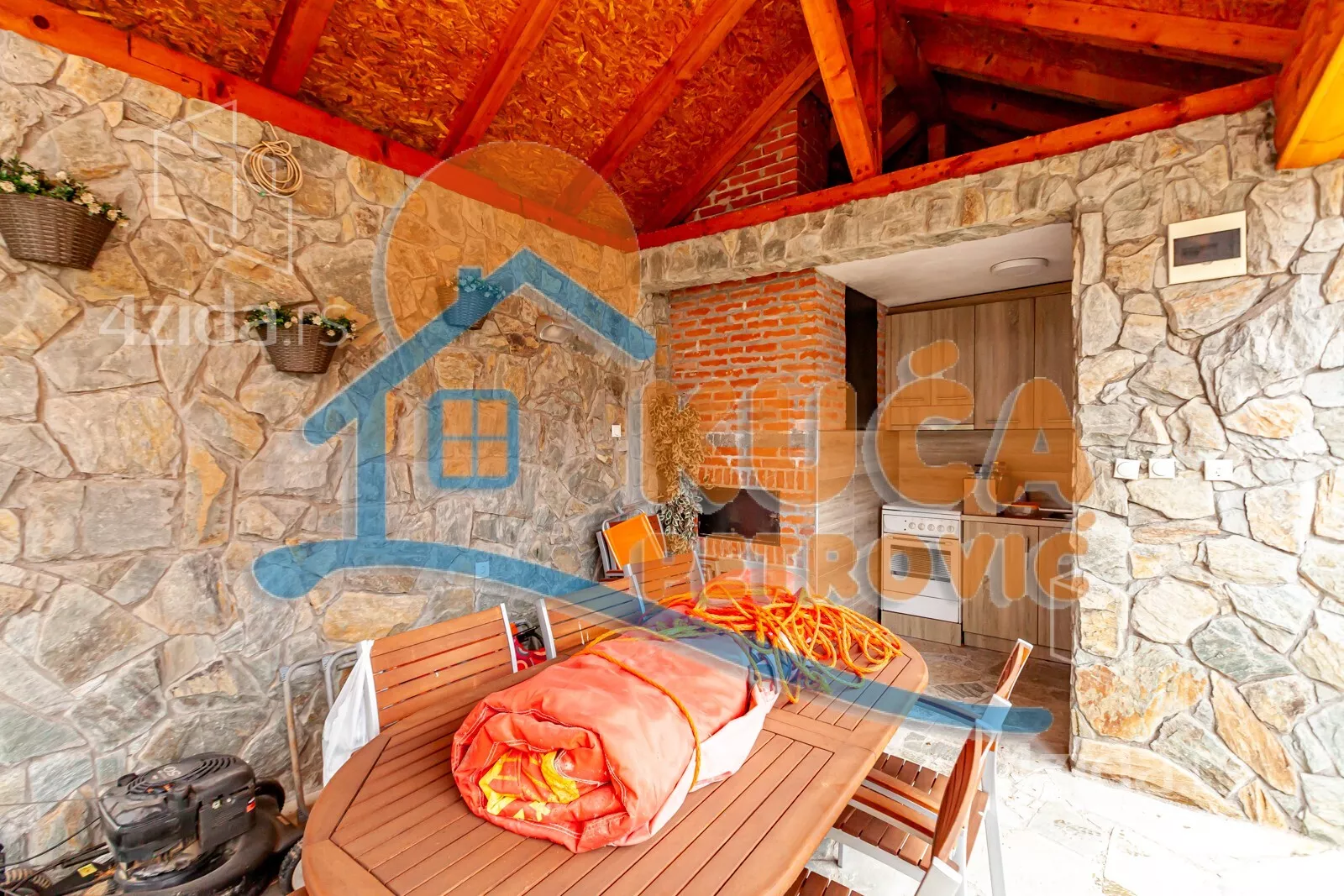 1-etažna kuća | 4zida