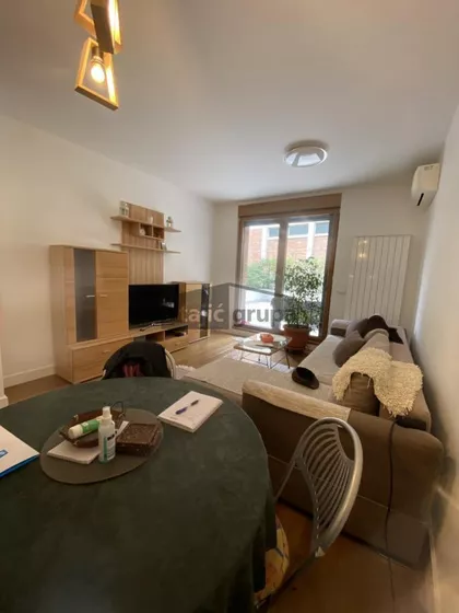 Novogradska | 4zida.rs