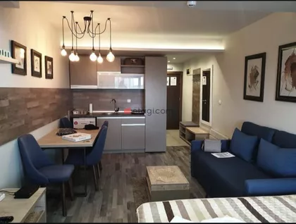 Sunčani Vrhovi | 4zida.rs