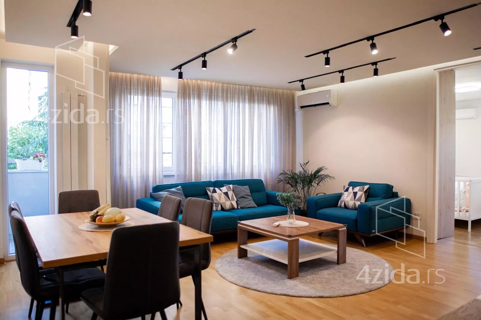 Trosoban stan | 4zida