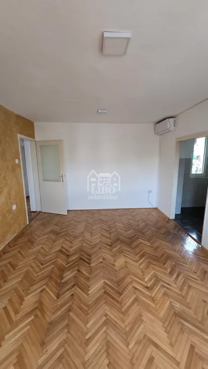 Dom Zdravlja | 4zida.rs