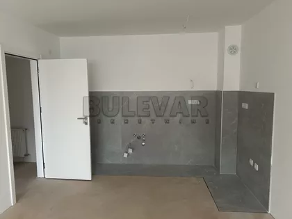 Cara Dušana | 4zida.rs