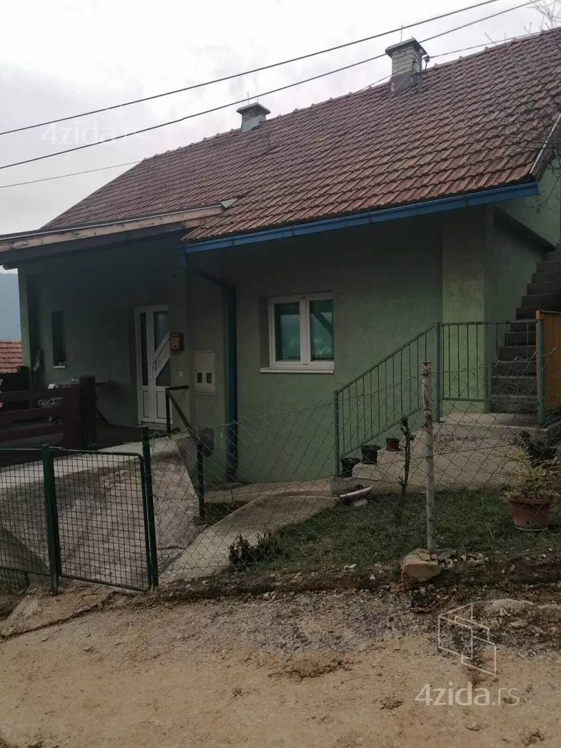 3-etažna kuća | 4zida