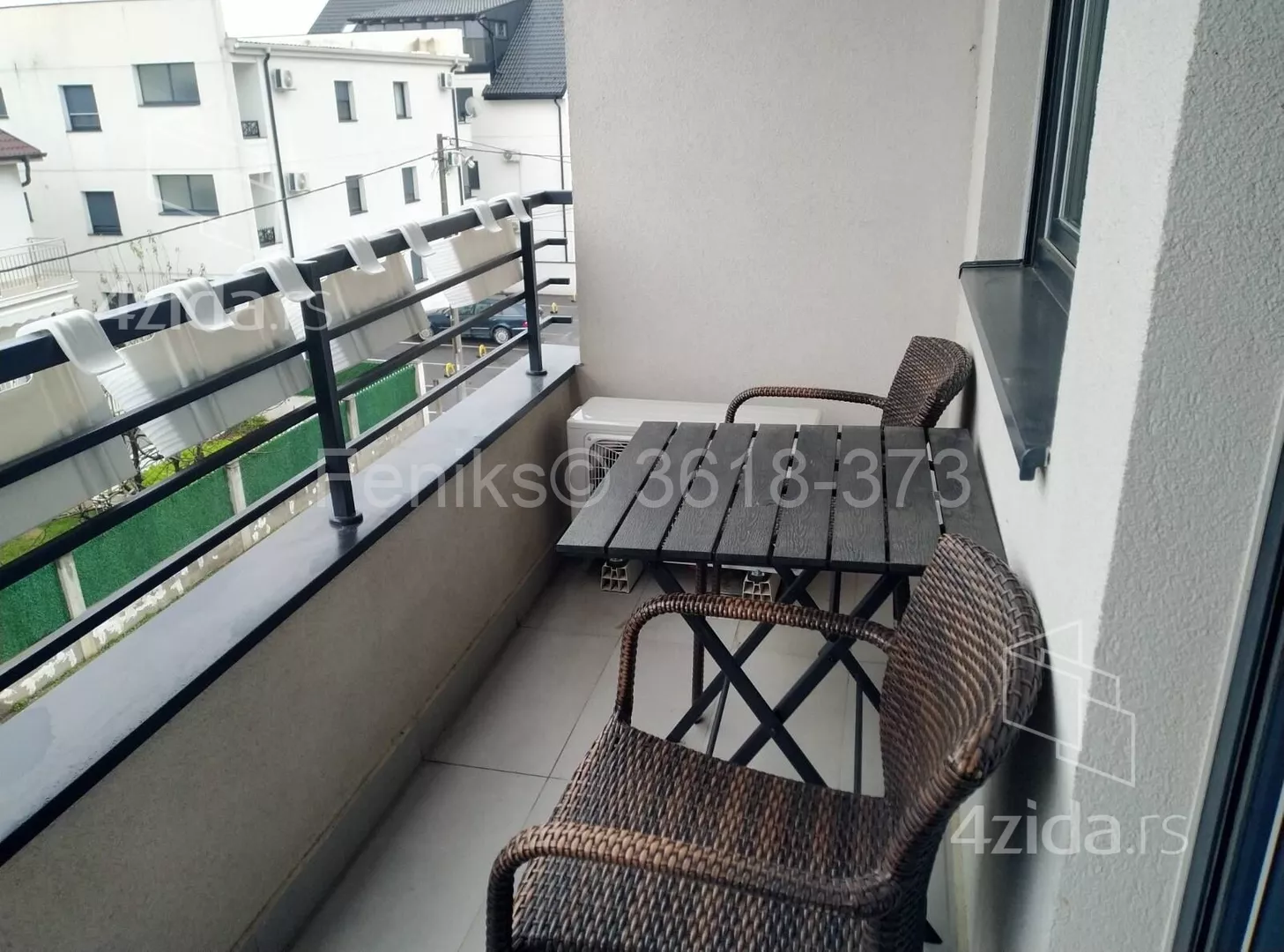 Dvoiposoban stan | 4zida