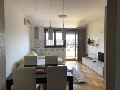 Bulevar Medijana | 4zida.rs