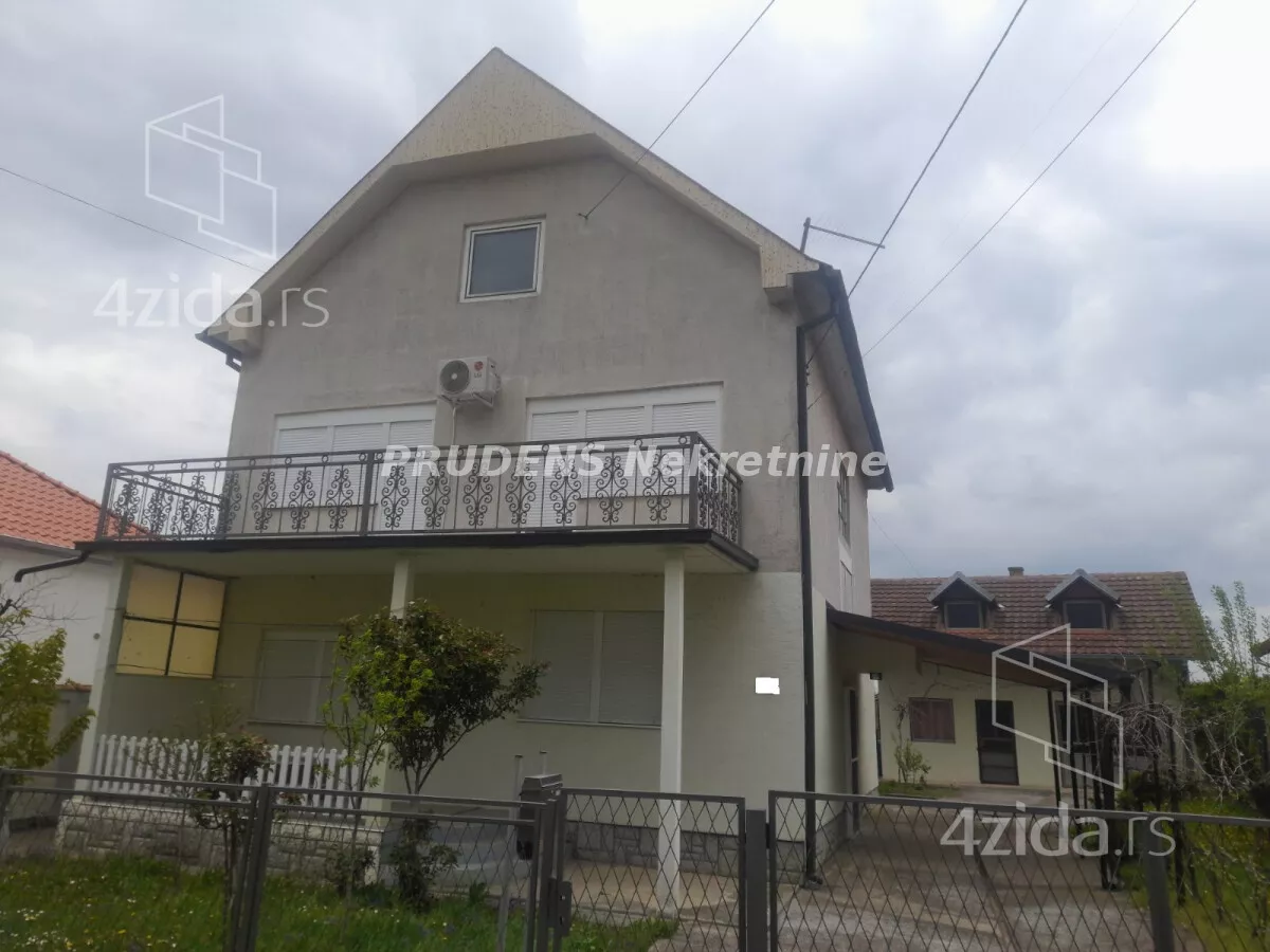 Kuća | 4zida