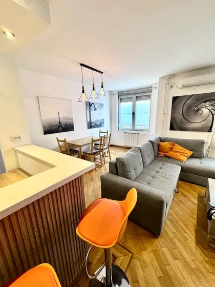 Golubačka 7 | 4zida.rs