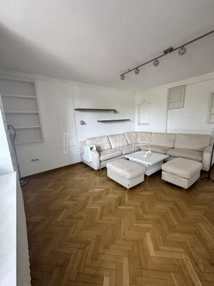Železnička stanica | 4zida.rs
