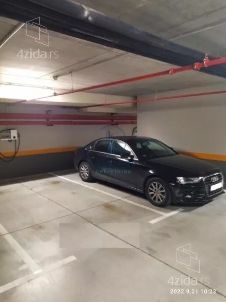 Garaža/Parking | 4zida