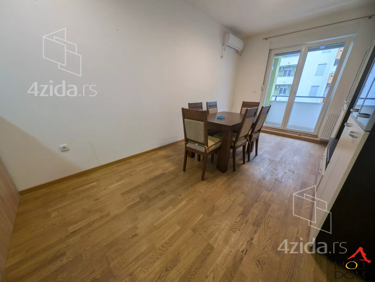 Dvoiposoban stan | 4zida