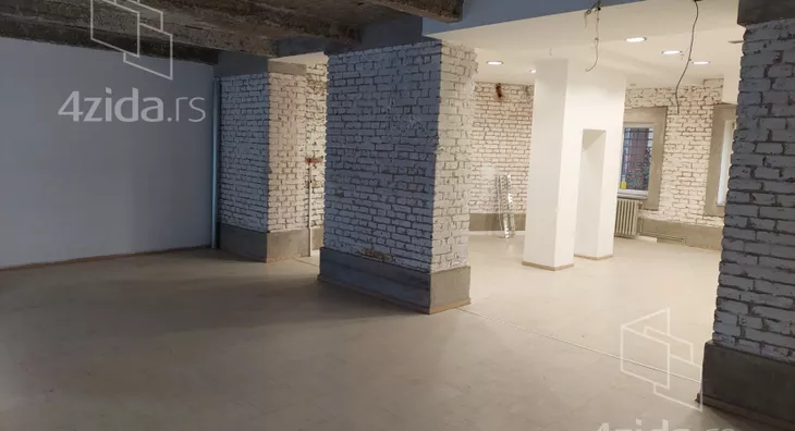 Poslovni prostor | 4zida