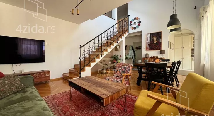 Četvoroiposoban stan | 4zida