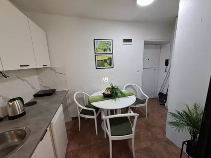 Jelene Ćetković | 4zida.rs