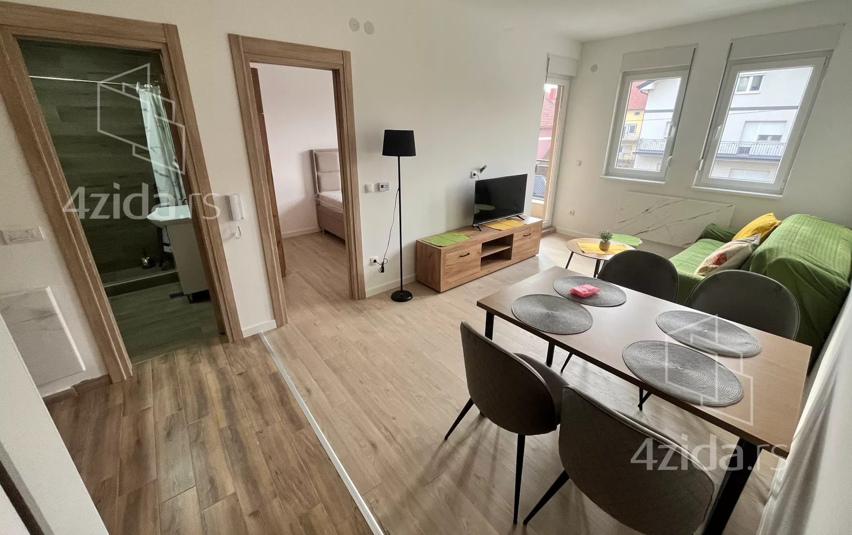 Jednoiposoban stan | 4zida