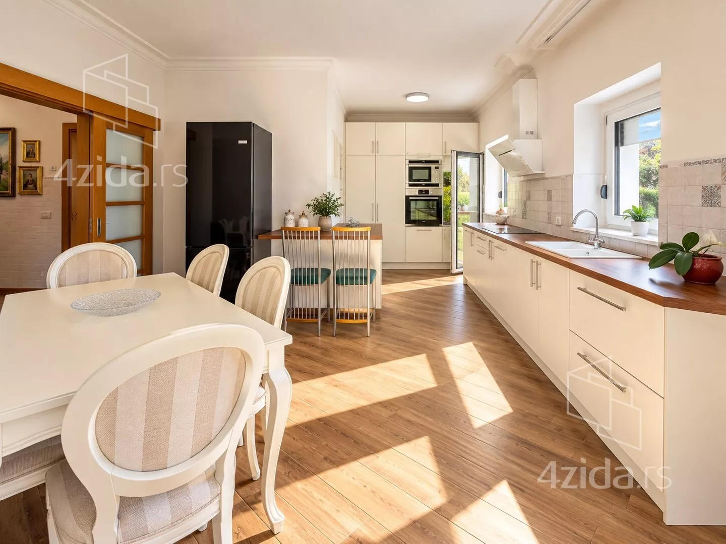Kuća | 4zida