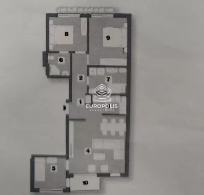 Vukov Spomenik | 4zida.rs