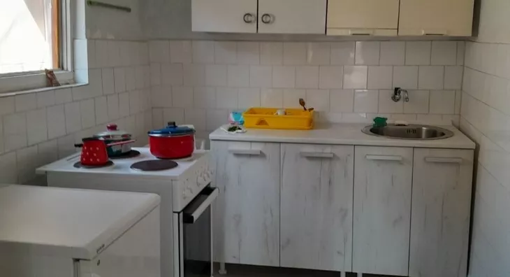 5-etažna kuća | 4zida