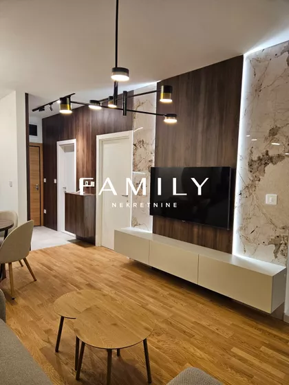 Bulevar Jovana Dučića | 4zida.rs