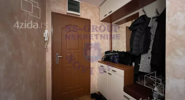 Četvoroiposoban stan | 4zida