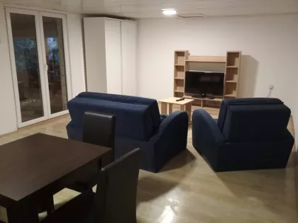 Celovečka | 4zida.rs