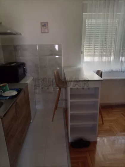 Knjaževačka | 4zida.rs