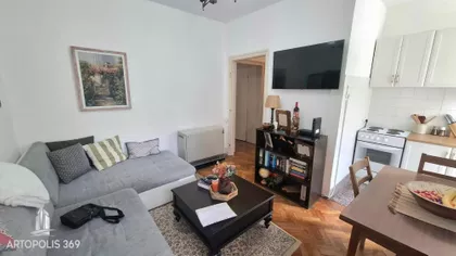 Cara Dušana | 4zida.rs