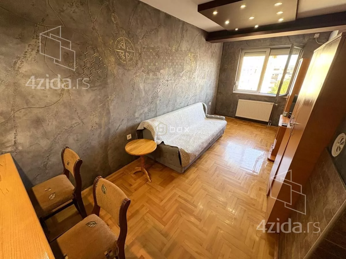 Garsonjera | 4zida