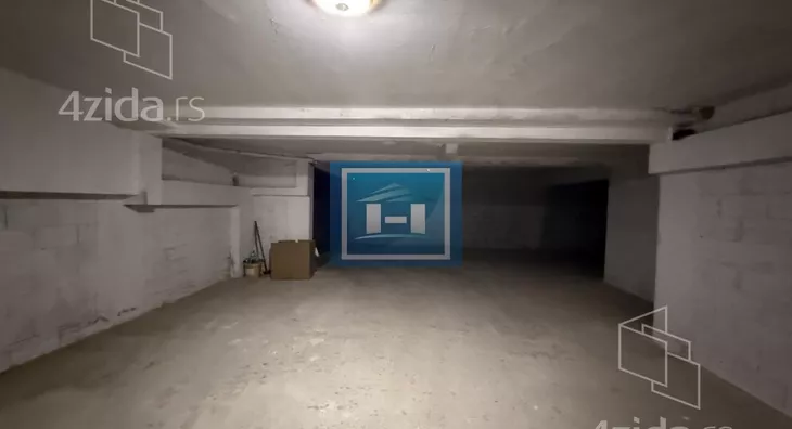 Garaža/Parking | 4zida