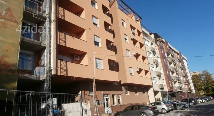 Garsonjera | 4zida