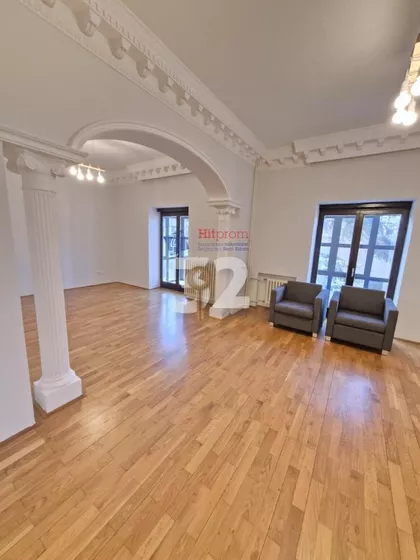 Autokomanda | 4zida.rs