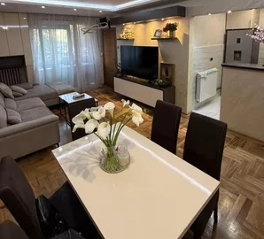 Kej, Stari Grad, Gradske lokacije, Novi Sad, 2.0 stan | 4zida.rs