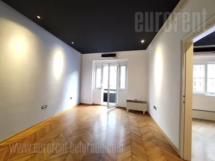 SKUPŠTINA | 4zida.rs