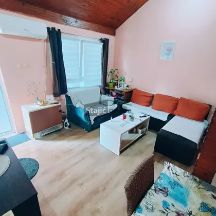 Svetosavska | 4zida.rs