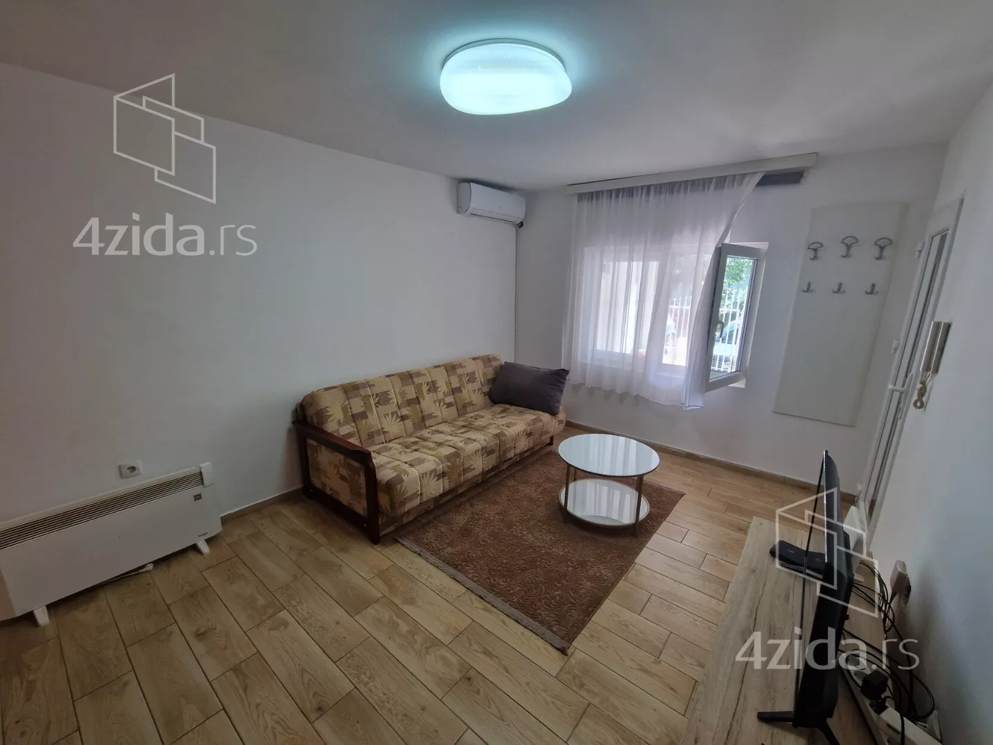 Garsonjera | 4zida