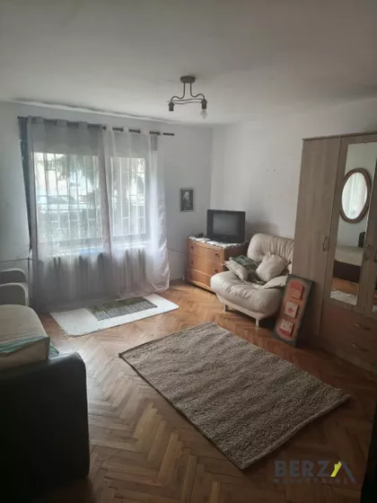 Sremska Kamenica | 4zida.rs