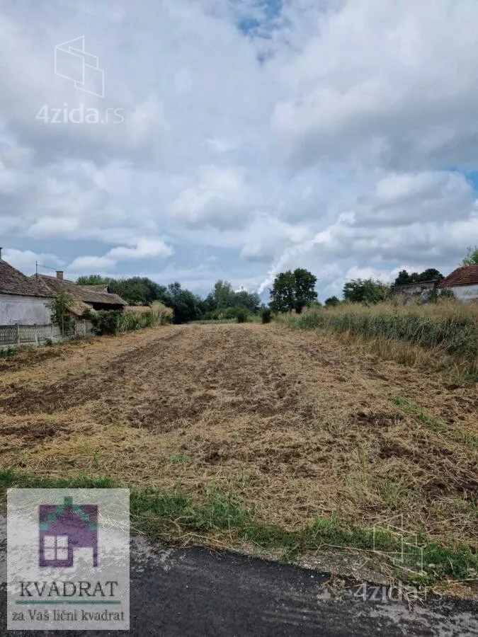 Plac | 4zida