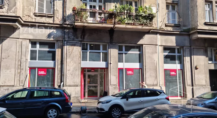 Poslovni prostor | 4zida