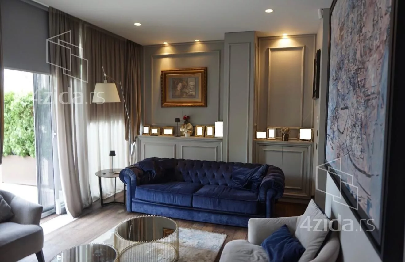 Petosoban stan | 4zida