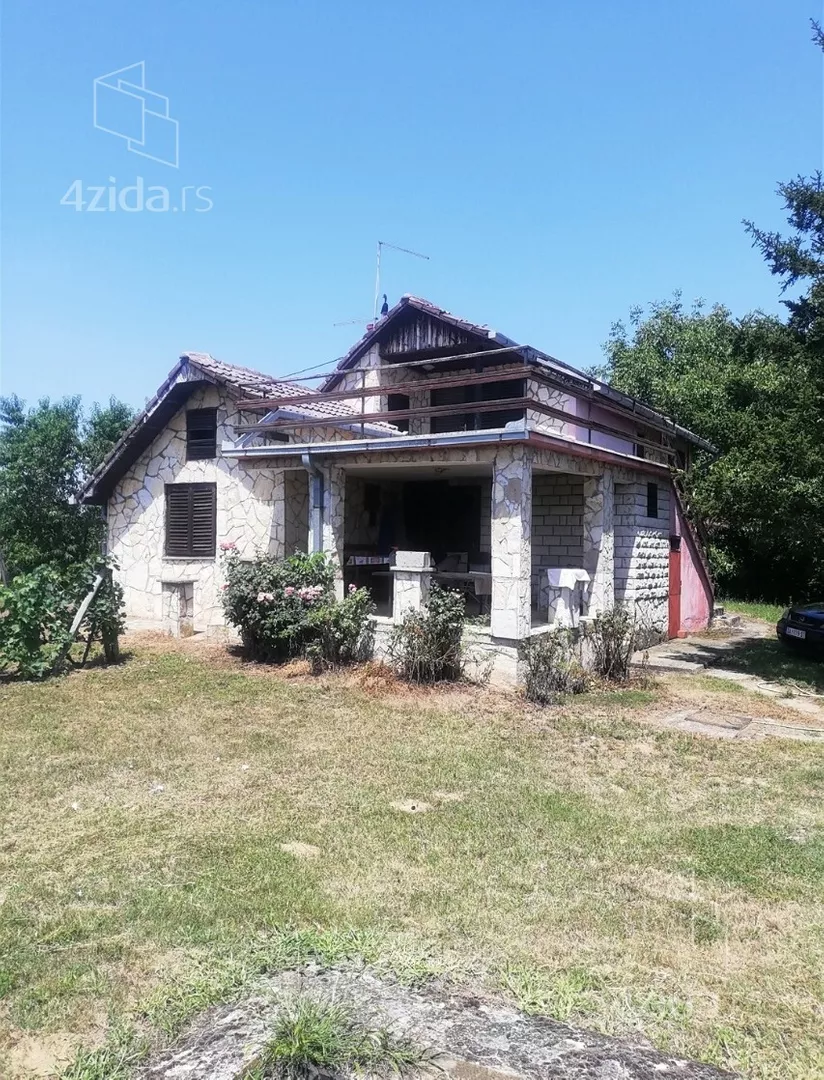 Poljoprivredno zemljište | 4zida