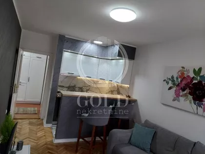 Hadži Ruvimova | 4zida.rs