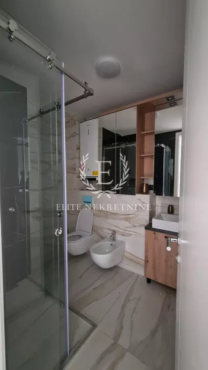 Hram Svetog Save | 4zida.rs