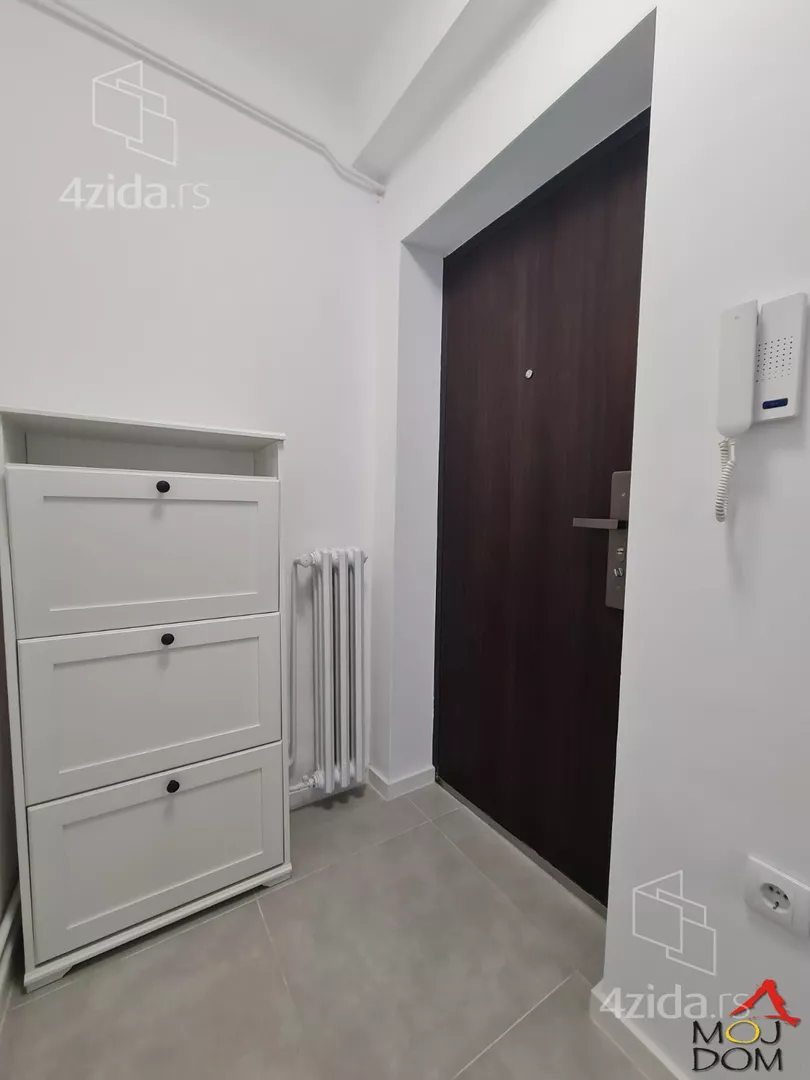 Garsonjera | 4zida
