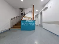 Poslovna zgrada | 4zida