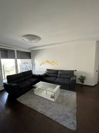 Adamovićevo Naselje | 4zida.rs
