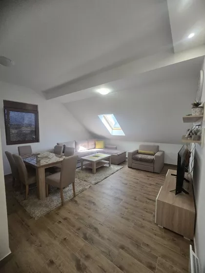 Jovanke Jeftanović | 4zida.rs